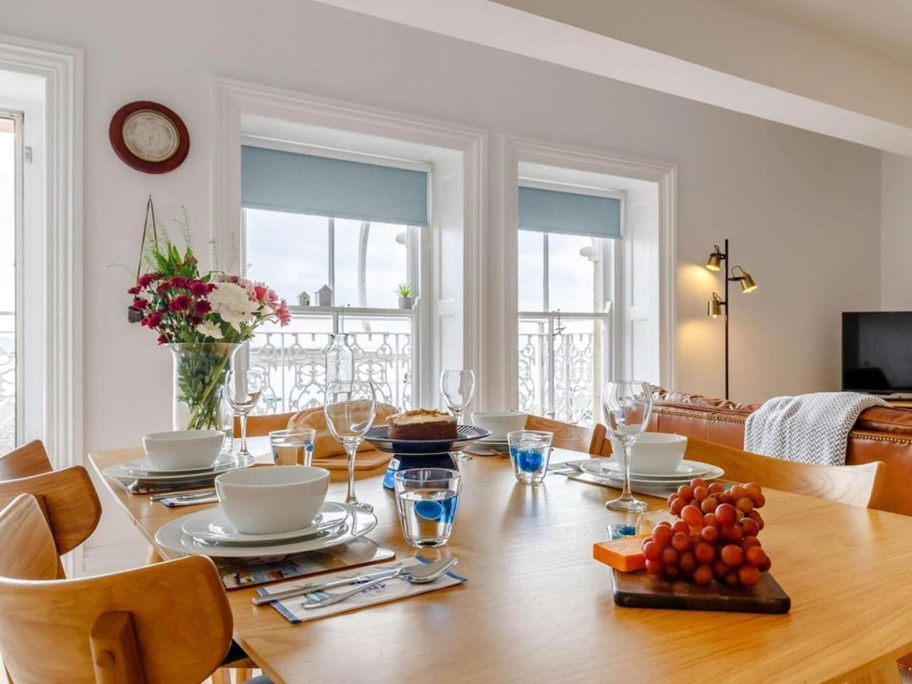 The Penthouse Westhaven * Aberdyfi